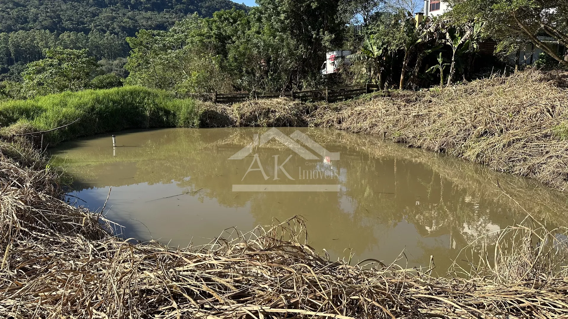 Comprar Sítio e Chácara